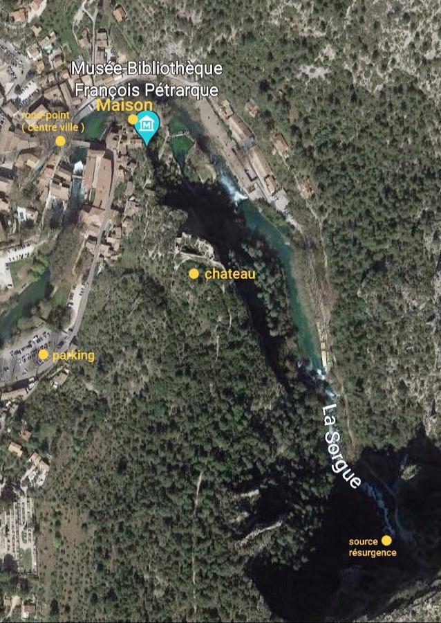 Maison Au Coeur De Fontaine De Vaucluse, Nichee Sur Le Rocher Et Surplombant La Sorgue Exteriör bild